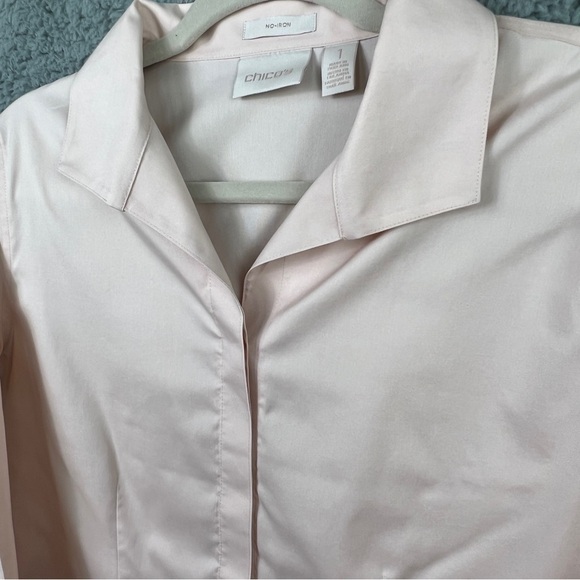 Chico's Blouse Women's Size 8/M Button Down 3/4 Sleeve No Iron Light Pink - Picture 3 of 9